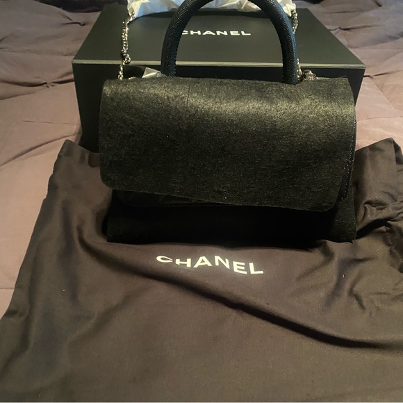 NIB Chanel Coco Bag Caviar Leather with Silver Hardware - Picture 5 of 7